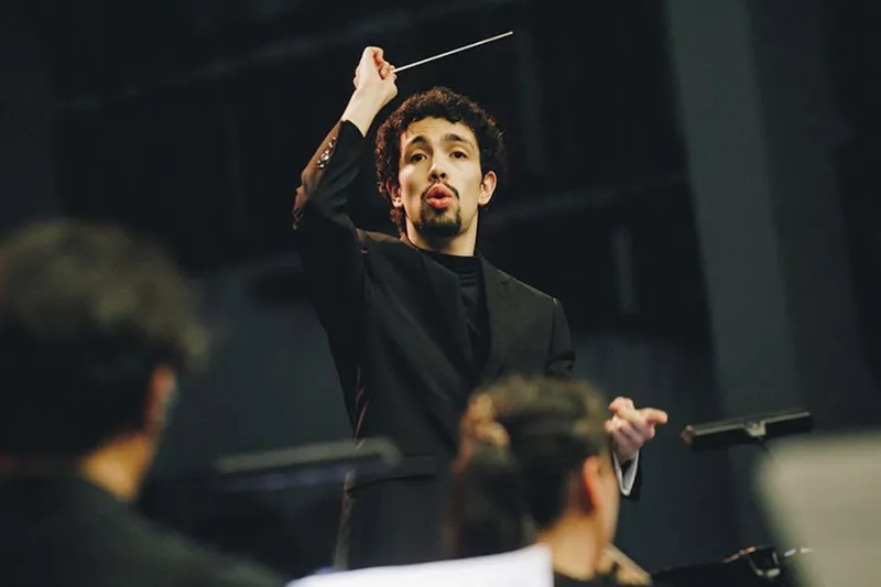 Ex Estudiante Luis Toro Araya Pasa A La Final Del Concurso Internacional De Direccion Herbert Von Karajan. 800x533